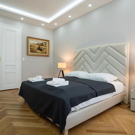 Charming 2-Room Apartment With Balcony, 15 Min To Center Vienna Exterior photo